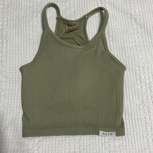 ACTA seamless ribbed tank